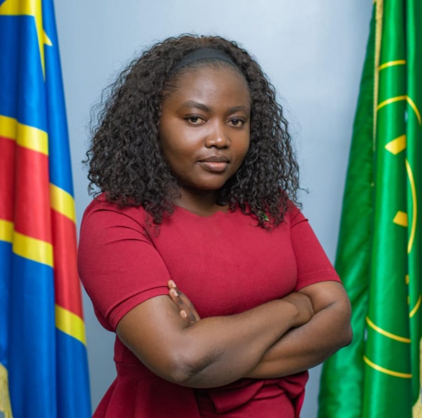 Arlette NZOLOKO Mayetila